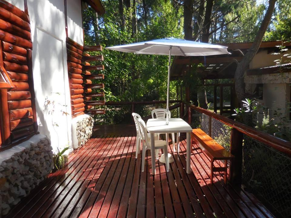 Cabanas Rupel A 3 Cuadras Del Mar Balneario Mar Azul Bagian luar foto