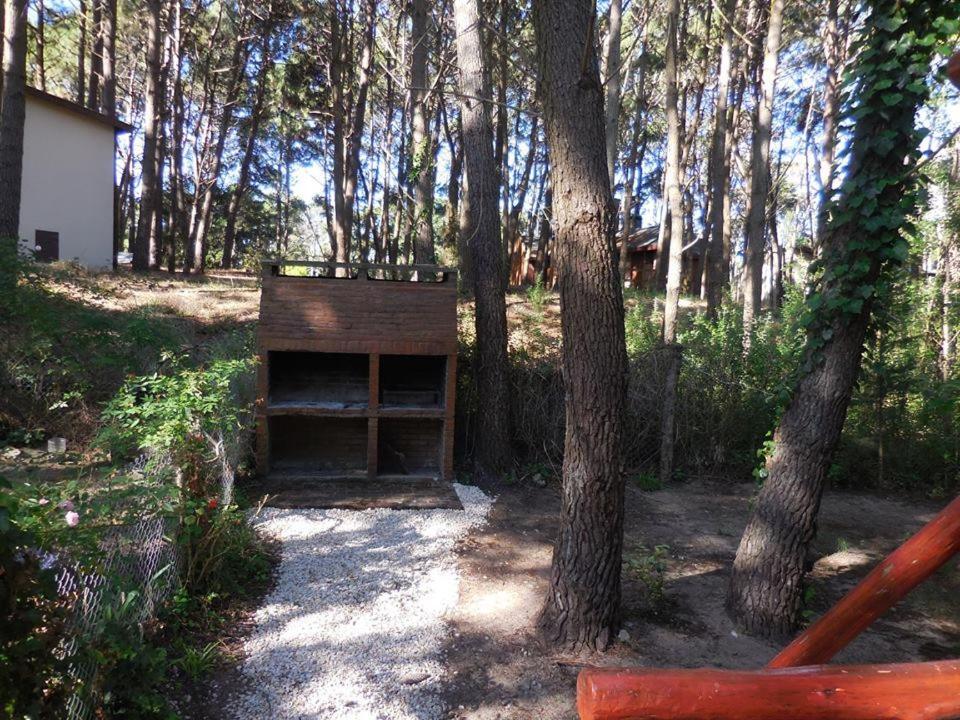 Cabanas Rupel A 3 Cuadras Del Mar Balneario Mar Azul Bagian luar foto